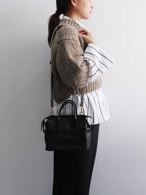 バルキーな印象 CLANE の最新レイヤードコーデ