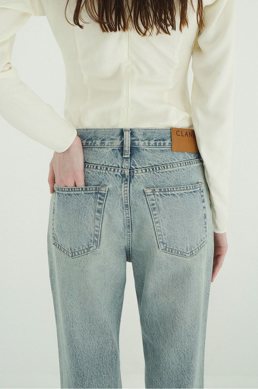 ミッドライズストレートデニム -  STRAIGHT DENIM PANTS (ICE BLUE)
