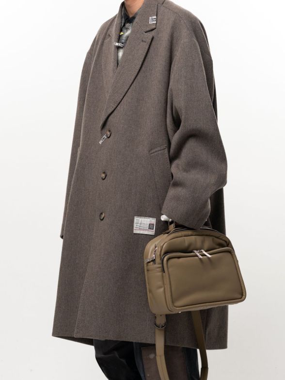 シフテッド ショルダー コート - SHIFTED SHOULDER COAT (BROWN)
