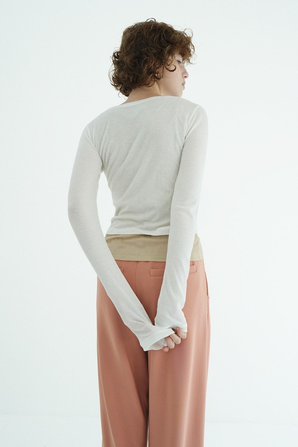 タンクトップ+カーディガン - CURVED NECK LAYERED SET TOPS （WHITE）