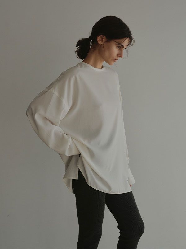 クルーネックオーバーサイズプルオーバー (OFF WHITE)