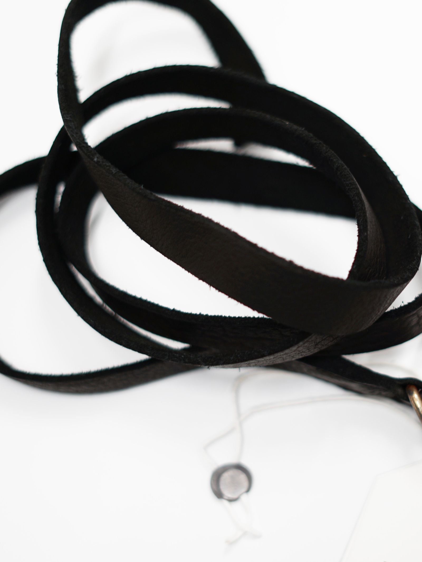 レザー ナローベルト - NARROW BELT BISON FULL GRAIN 143cm (BLACK)