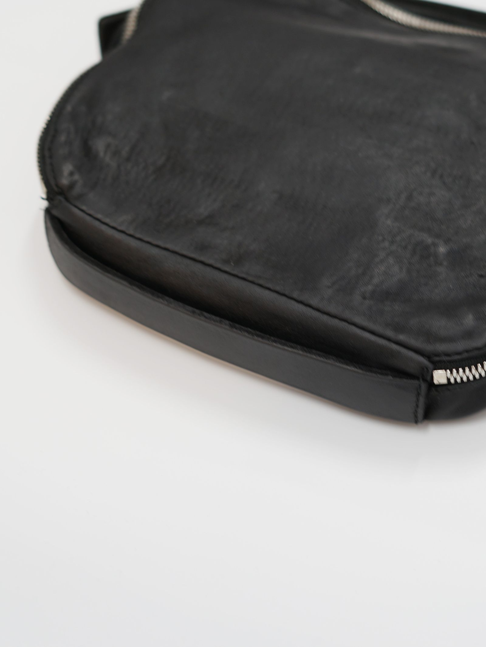 レザークラッチバッグ - W6 LEATHER CLUTCH (BLACK)