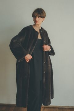 フェイクファーコート - NO COLLAR LICO FUR COAT BROWN