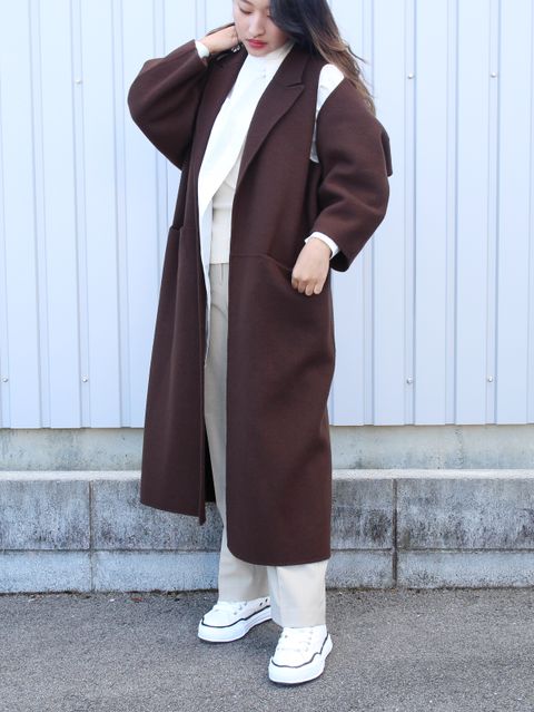 コーデに役立つETRE TOKYOの新作ボレロコート