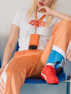 【BALLON バロン】 手帳型 レザー ケース / iPhone 14～17シリーズ対応  (オレンジ）