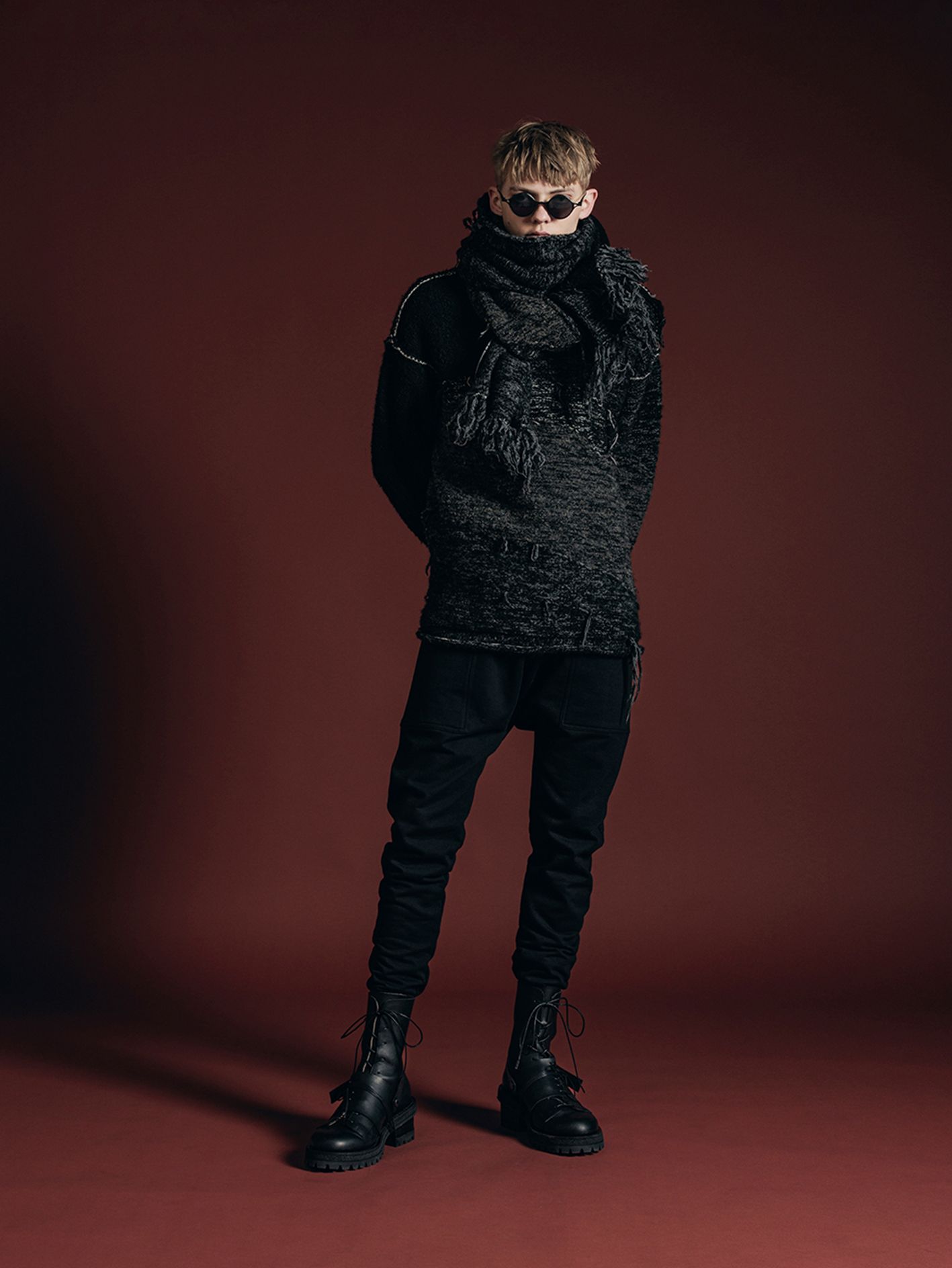 リバーシブル プルオーバー - reversible grunge sweater - VI-3652-07 - A-BLACK