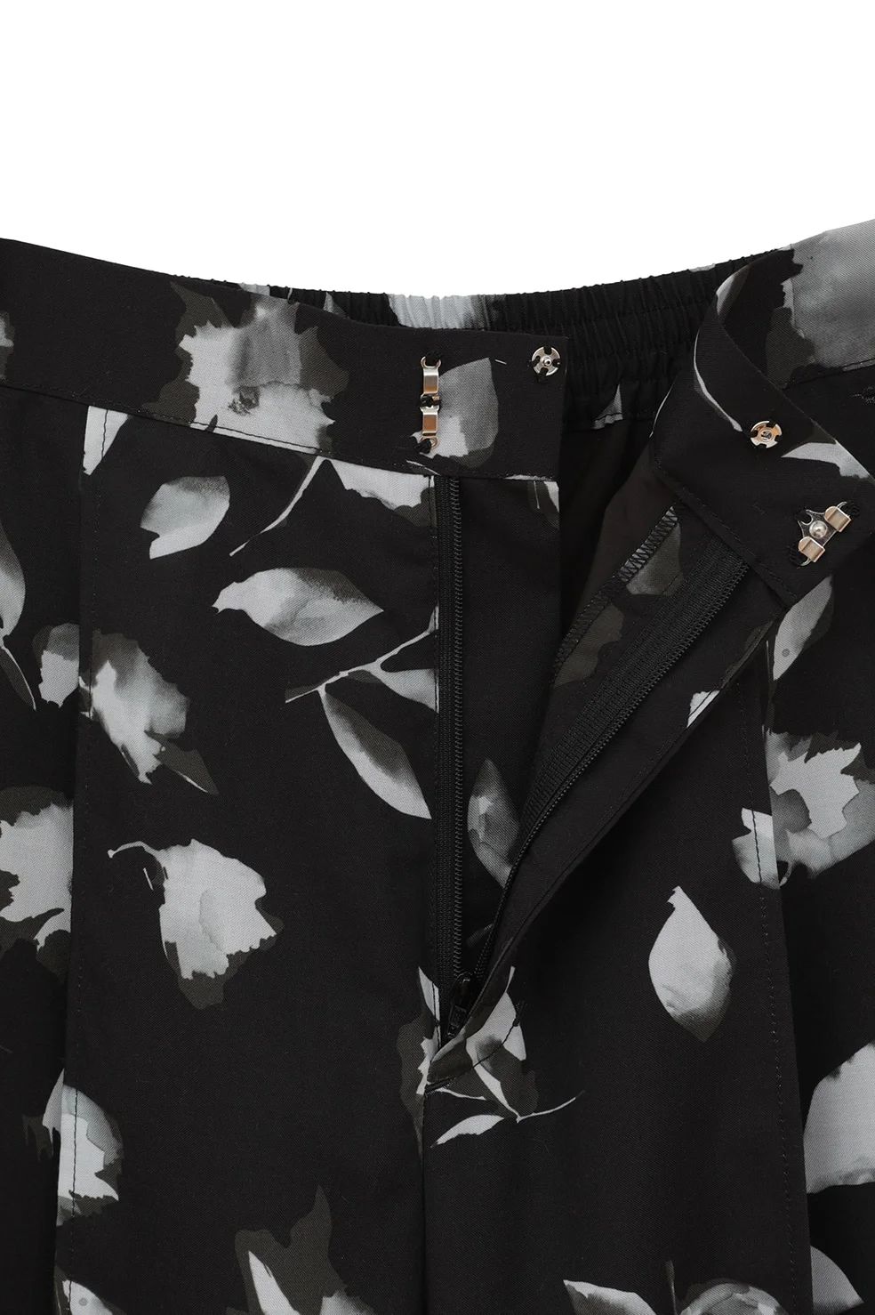 フラワーワイドパンツ - BLURRED FLOWER WIDE PANTS - BLACK