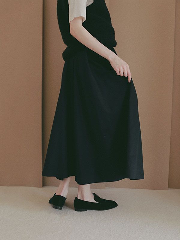 タックボリュームミディスカート （NAVY)