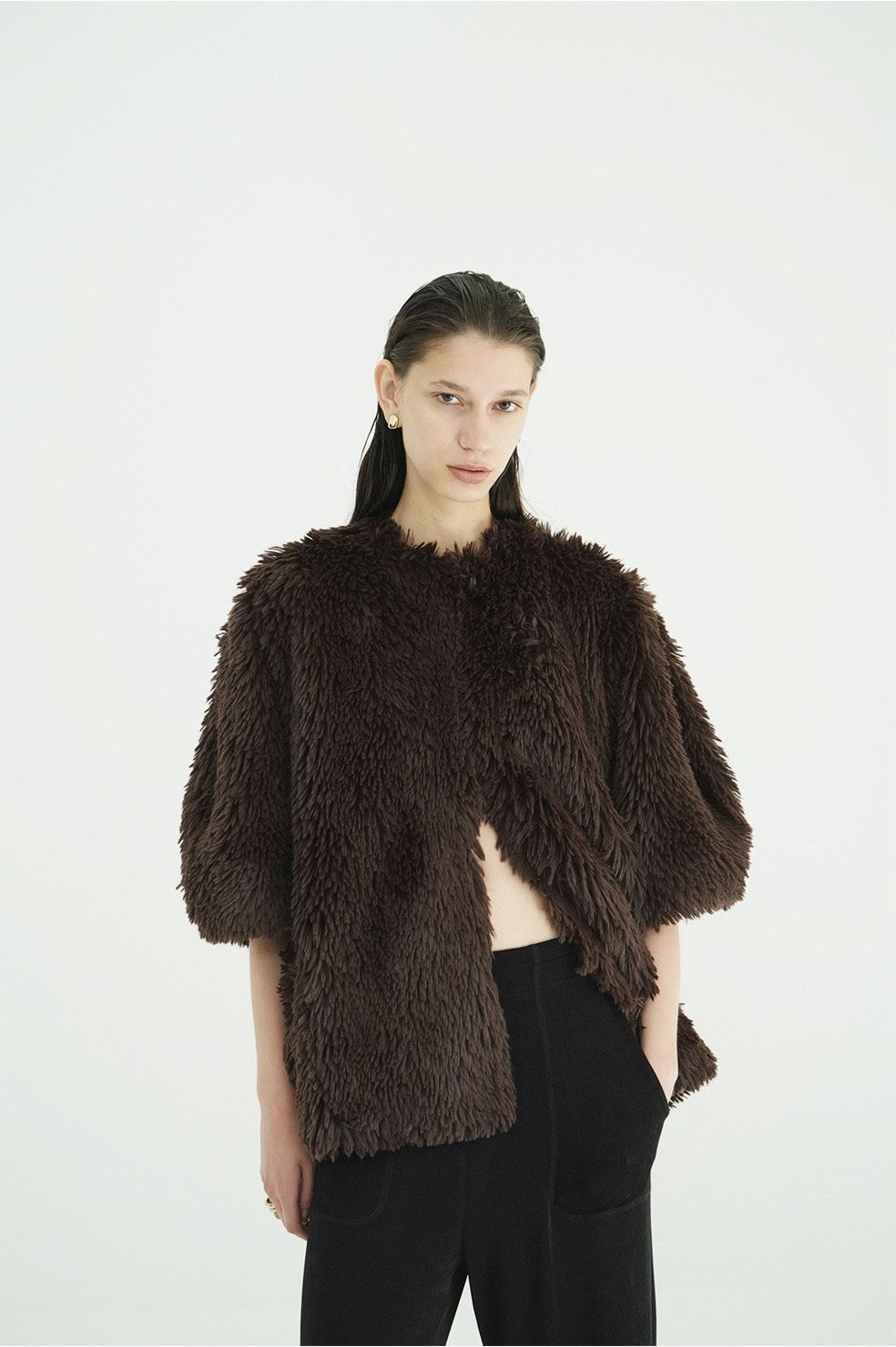 ハーフスリーブファージャケット -  HALF SLEEVE FAKE FUR JACKET (BROWN)
