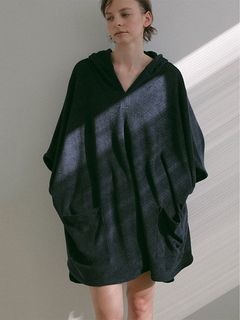 フェードパイルフードポンチョ (NAVY)