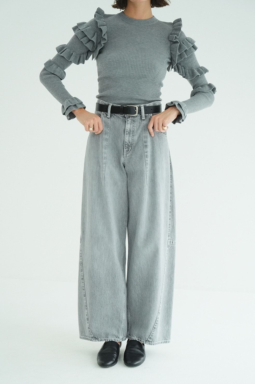 コクーン バルキー デニムパンツ -  COCOON BULKY DENIM PANTS (GREY)