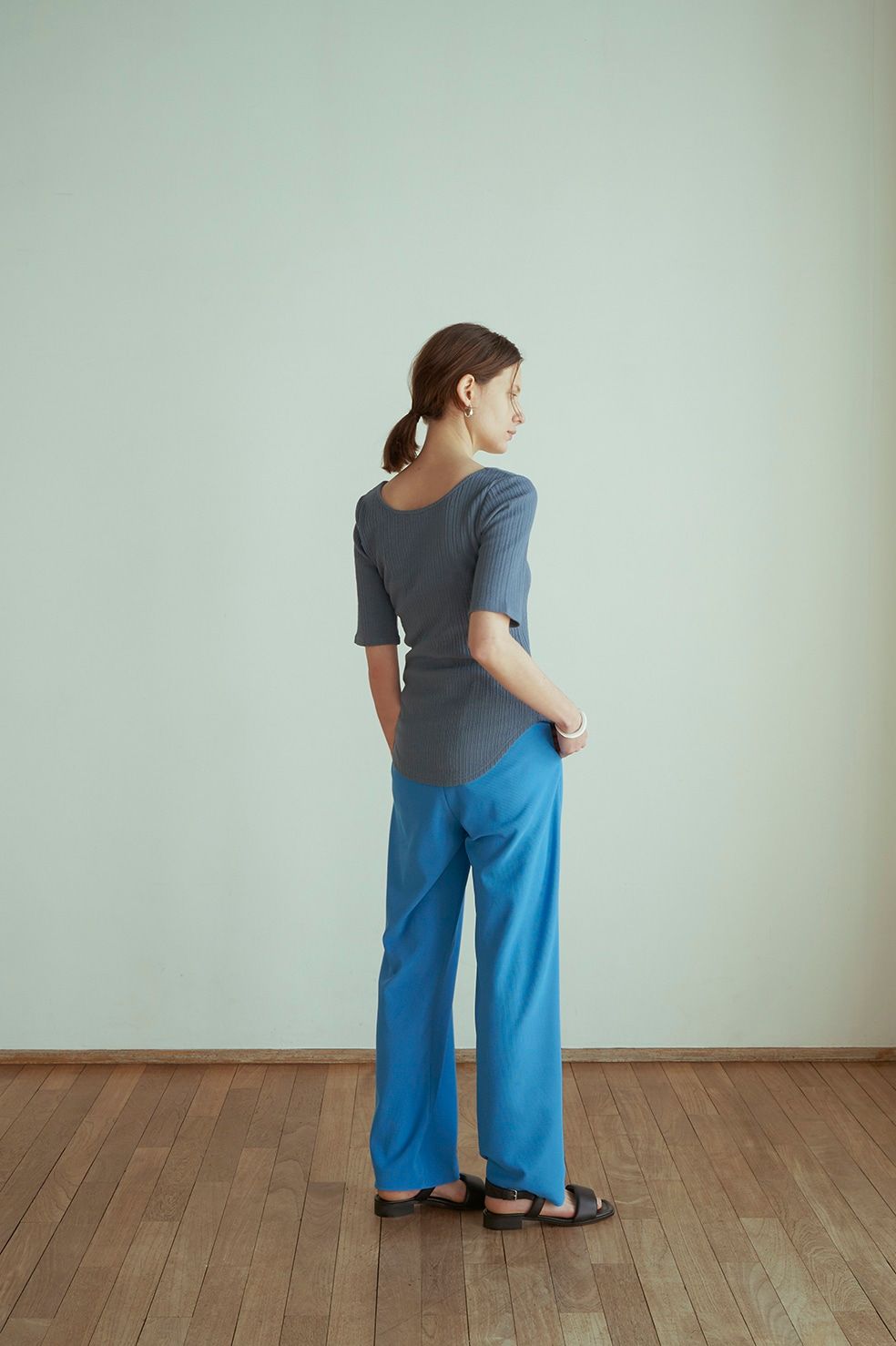 リブディープネックトップス -  RIB DEEP NECK TOPS - BLUE