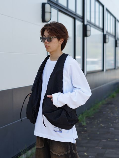 2WAYバッグで魅せるMMYの都会派コーデ