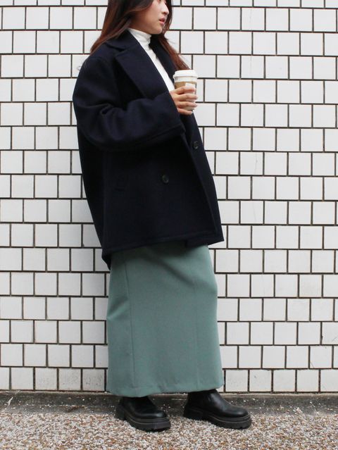 大人の余裕さを感じるETREの新作コートスタイル