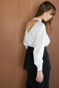 バックオープン ロングスリーブカットソー - BACK OPEN HALTER NECK TOPS - WHITE