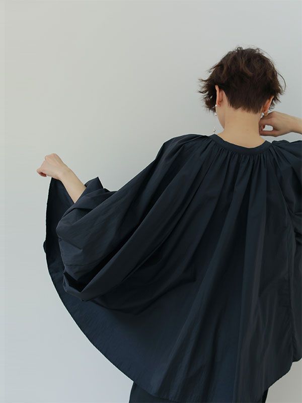 人気定番 NAVY - ボリュームスリーブシャツ - TOKYO ETRE | SHOP WEB ADDICT トップス