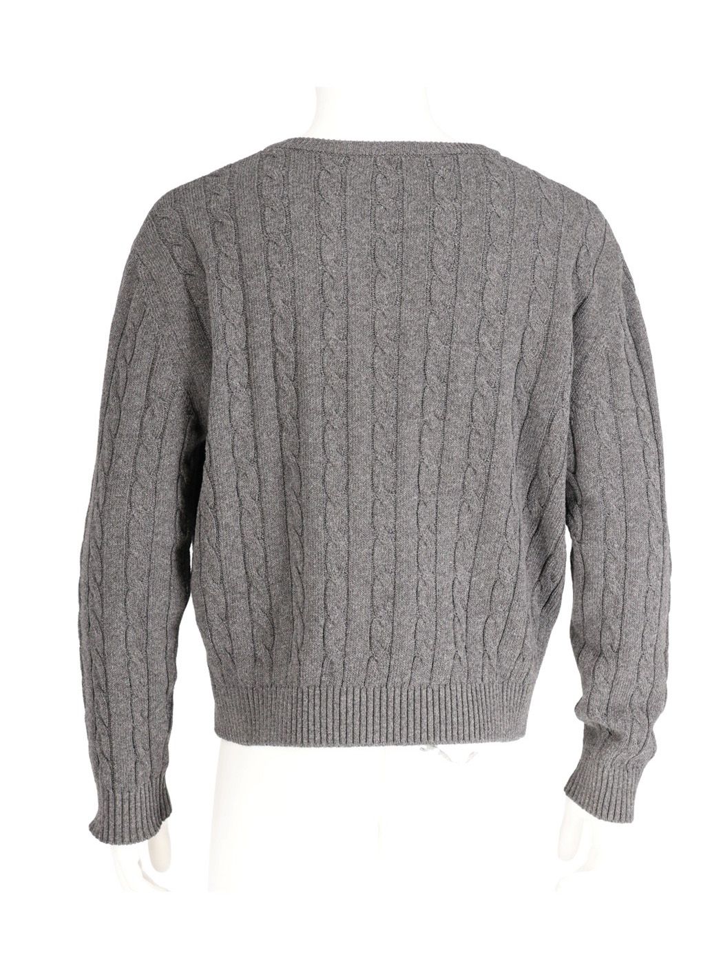 ニットプルオーバー - V-NECK CABLE KNIT SWEATER (GREY)
