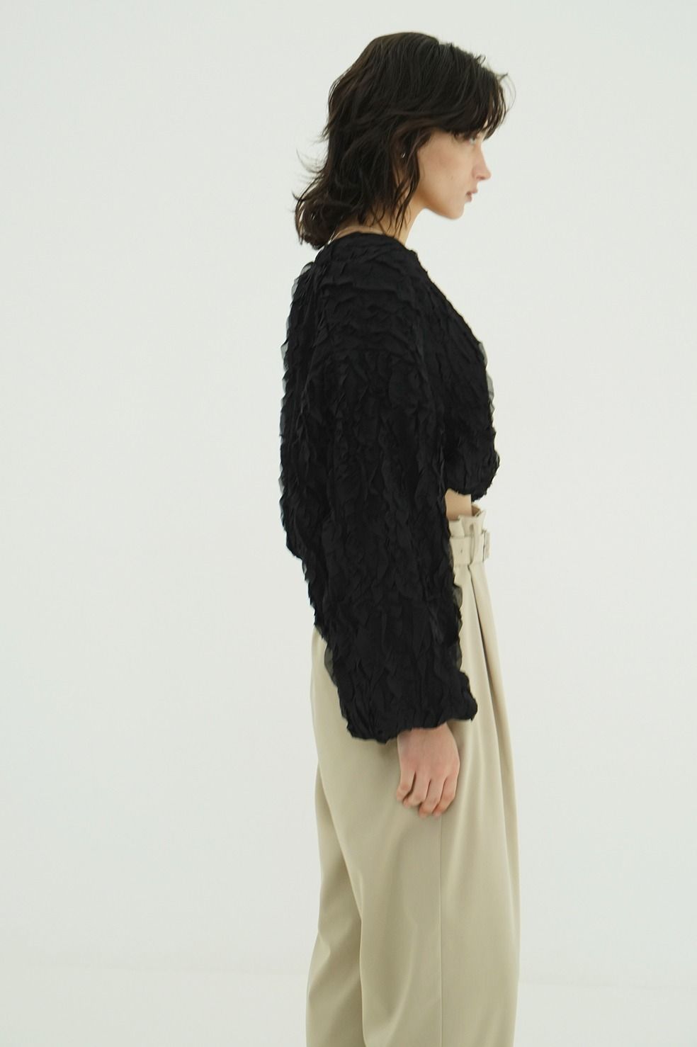 フリルボレロ - TOPSTITCHED FRILL BOLERO (BLACK)