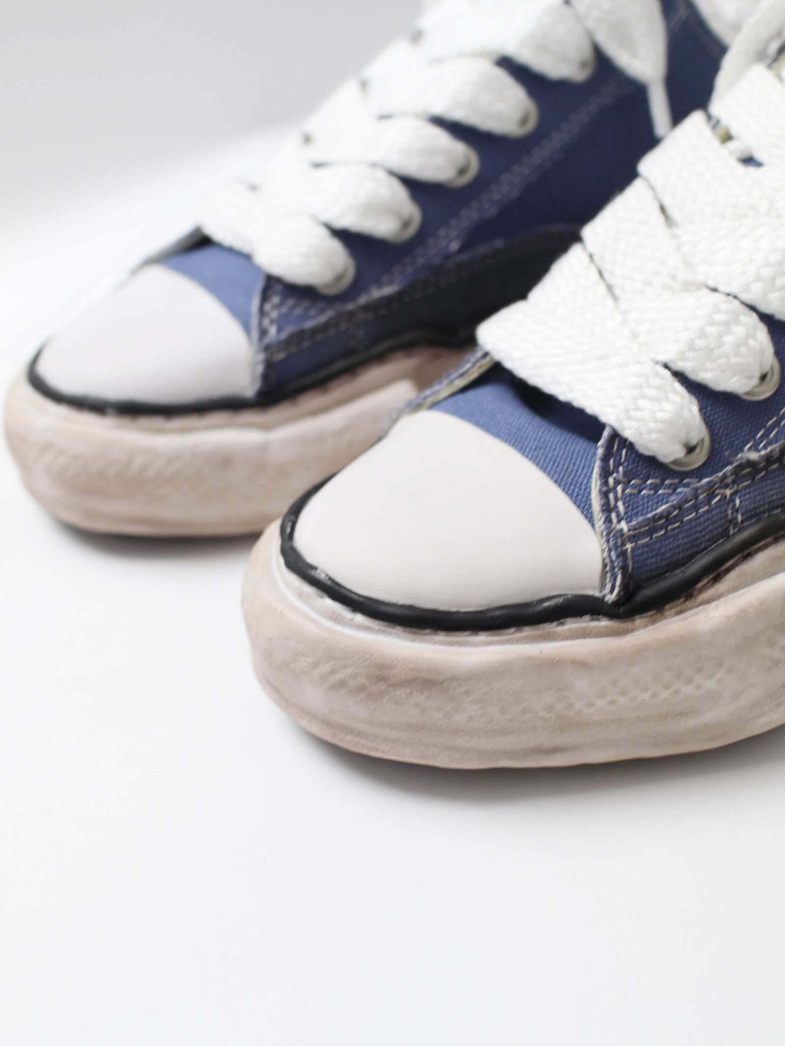 "PTRSN" OG Sole OD CANVAS Low-top Sneaker - NAVY