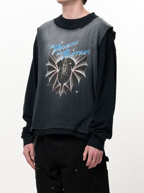 "THE DARKNESS WILL DISAPPEAR" ドッキングロングスリーブTシャツ | Docking Long-Sleeve T-shirt (BLACK)