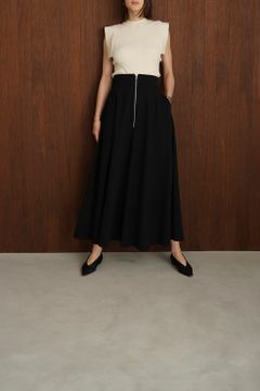 ダブル フェイス ジップ フレア スカート -  W FACE FRONT ZIP FLARE SKIRT - BLACK