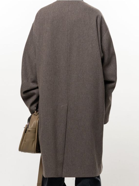 シフテッド ショルダー コート - SHIFTED SHOULDER COAT (BROWN)