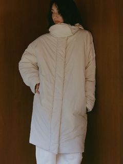 スタンドネックパディングコート - OFF WHITE