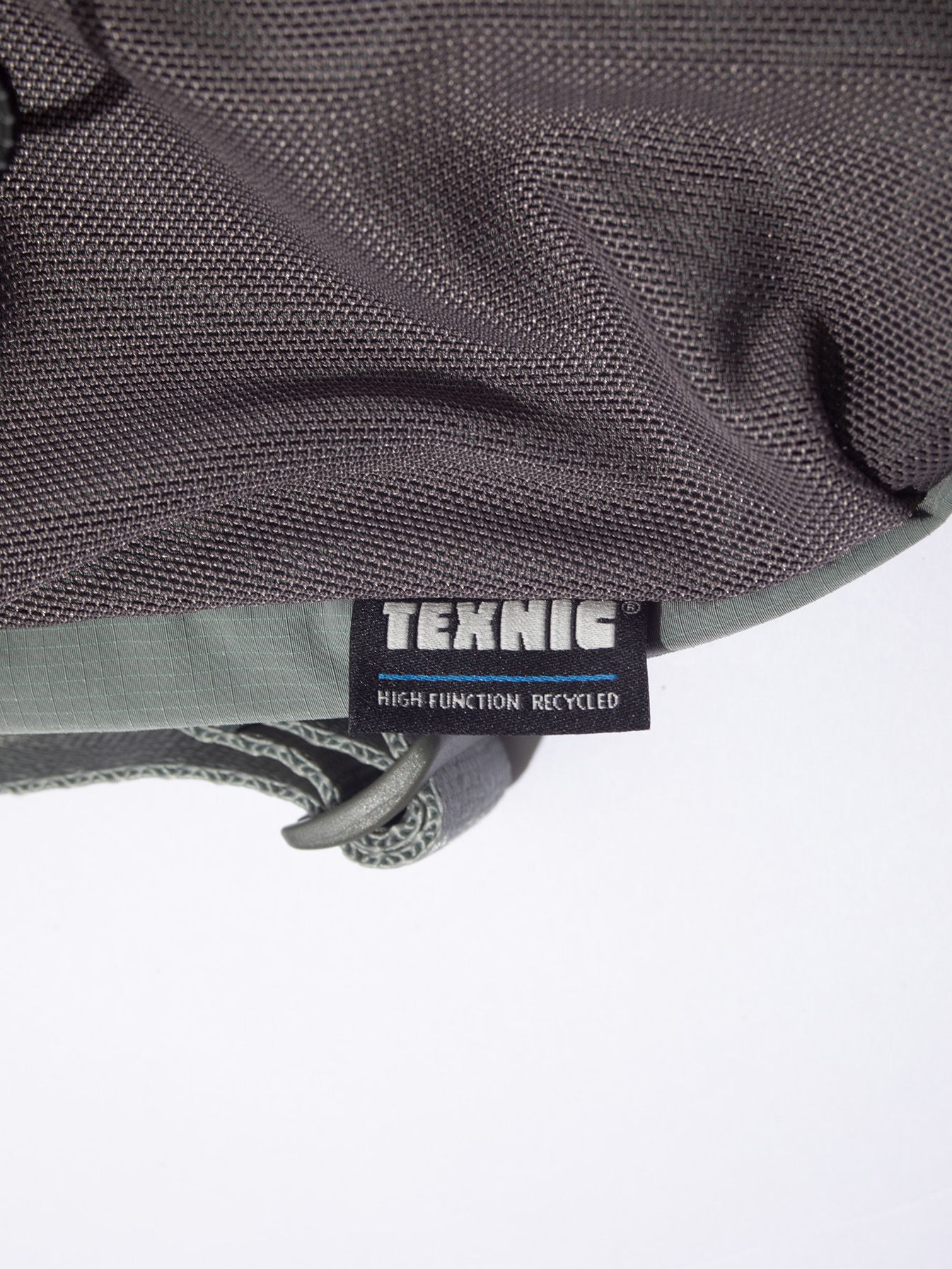 テックスニック® ボックス サコッシュ - TEXNIC® BOX SACOCHE (Foliage Green)