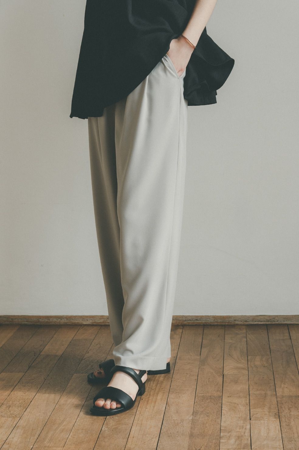 CLANE - 【22SS 2nd】 ベーシックタックパンツ - BASIC TUCK