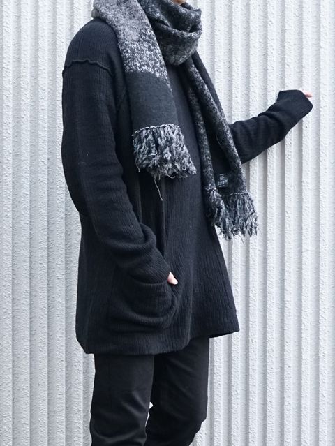 表情のあるTVAのカシミヤニットは秋冬シーズンにお勧め