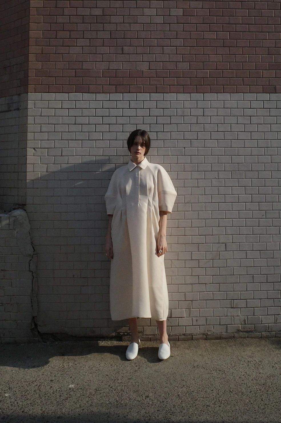 フォームスリーブワンピース -  FORM SLEEVE ONEPIECE IVORY