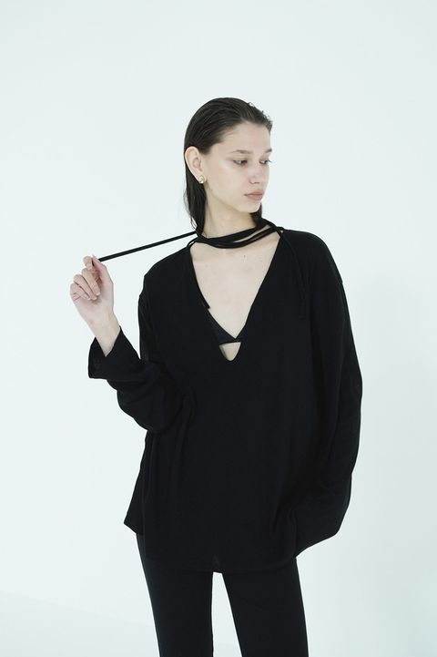 デザインリボンカットトップス - DRAWSTRING LOOSE CUT TOPS (BLACK)