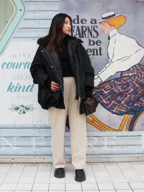 CLANEの女性らしい新作ミリタリーJKコーデ