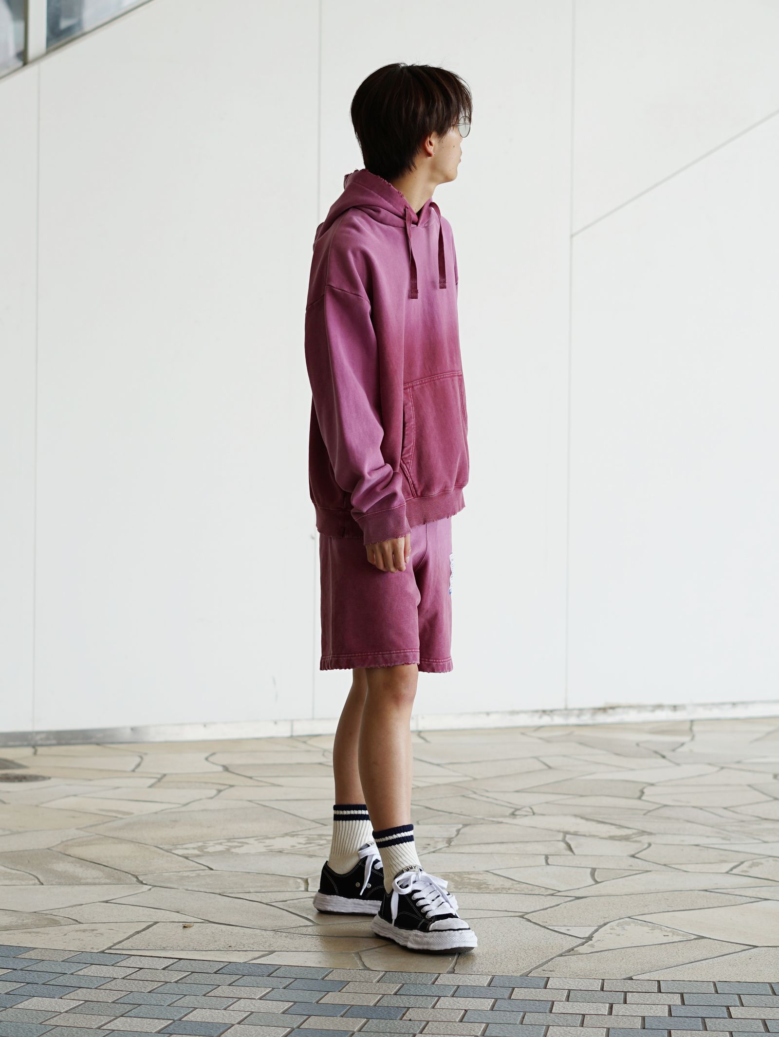 ”サンフェード加工が映える ”MMYのスウェットセットアップ