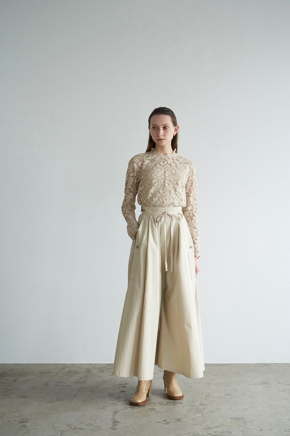 CLANE - 2WAY MILITARY VOLUME SKIRT - IVORY | ADDICT WEB SHOP