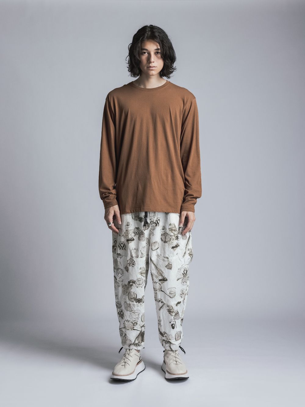 ソフト天竺  レイヤード風 長袖カットソー - BROWN