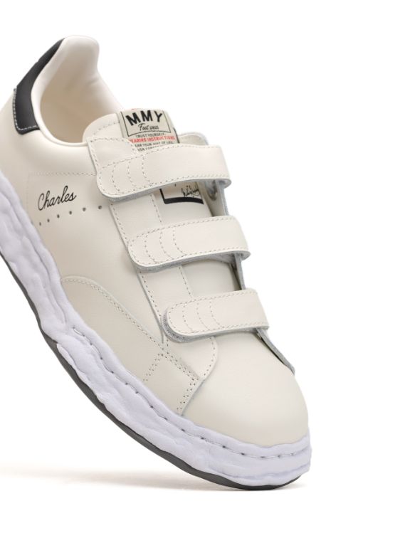 "チャールズ"オリジナルソールレザーローカットベルクロスニーカー - "CHARLES" OG Sole Leather Low-top Verclo Sneaker