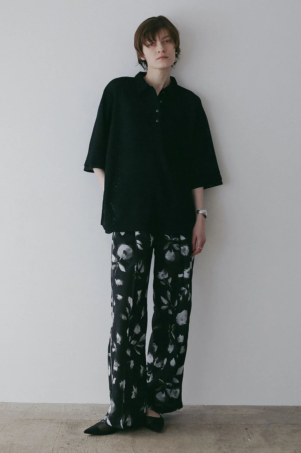 フラワーワイドパンツ - BLURRED FLOWER WIDE PANTS - BLACK