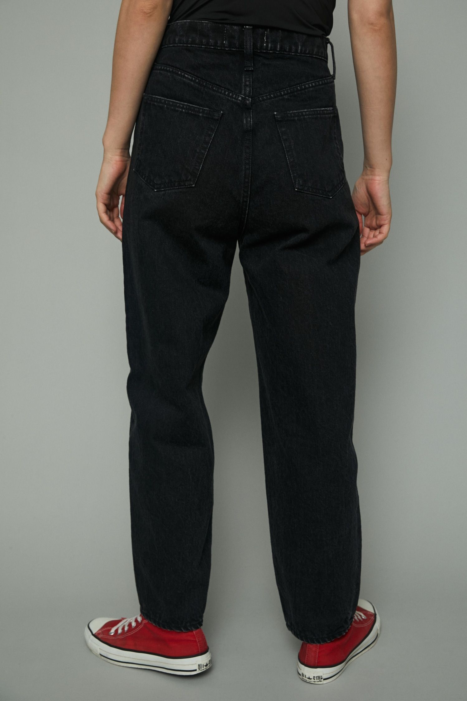 ハイライズ バルーン シルエットデニムパンツ - Balloon high rise denim pants