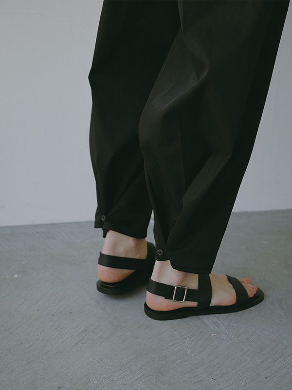 ETRE TOKYO　レイヤードライクナロ－ストラップオールインワン　ブラック 楽天市場】【30％OFF】ETRE TOKYO（エトレトウキョウ