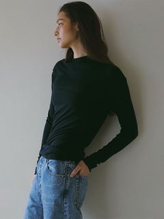 デザインネックシアープルオーバー | ネイビー