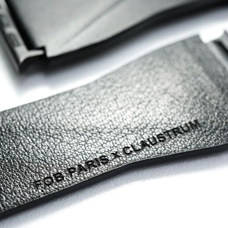 FOB PARIS コラボ ペルソナストラップ - PERSONA STRAP [LEATHER - DOUBLE - ]  レザーアップルウォッチバンド