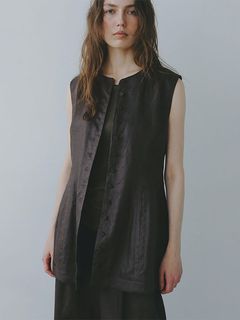リネンカーブシルエットベスト - BROWN