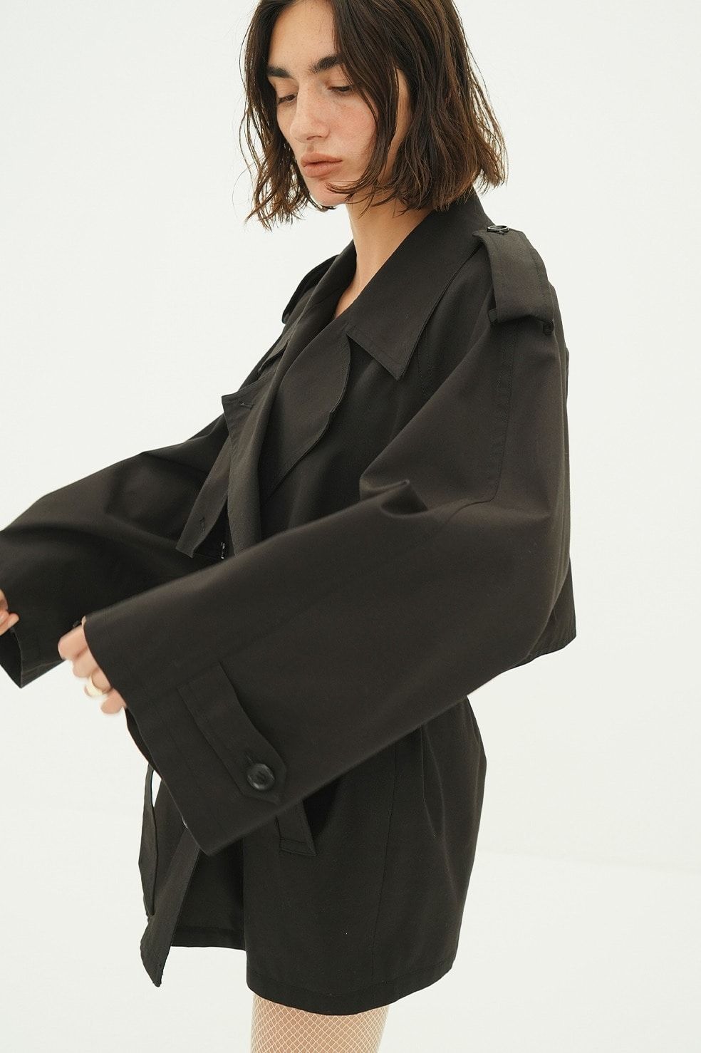 オーバー ショートトレンチコート - OVER SHORT TRENCH COAT (BLACK)