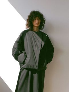 パディングショートブルゾン -  BLACK