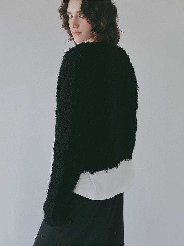 フェザーヤーンニットカーディガン （BLACK)