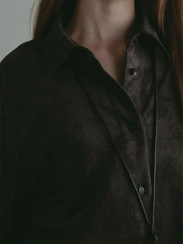 フェイクスウェードオーバーサイズシャツ (DARK BROWN)