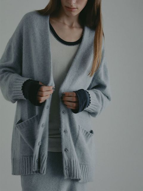 プレーンステッチVネックニットカーディガン (BLUE)