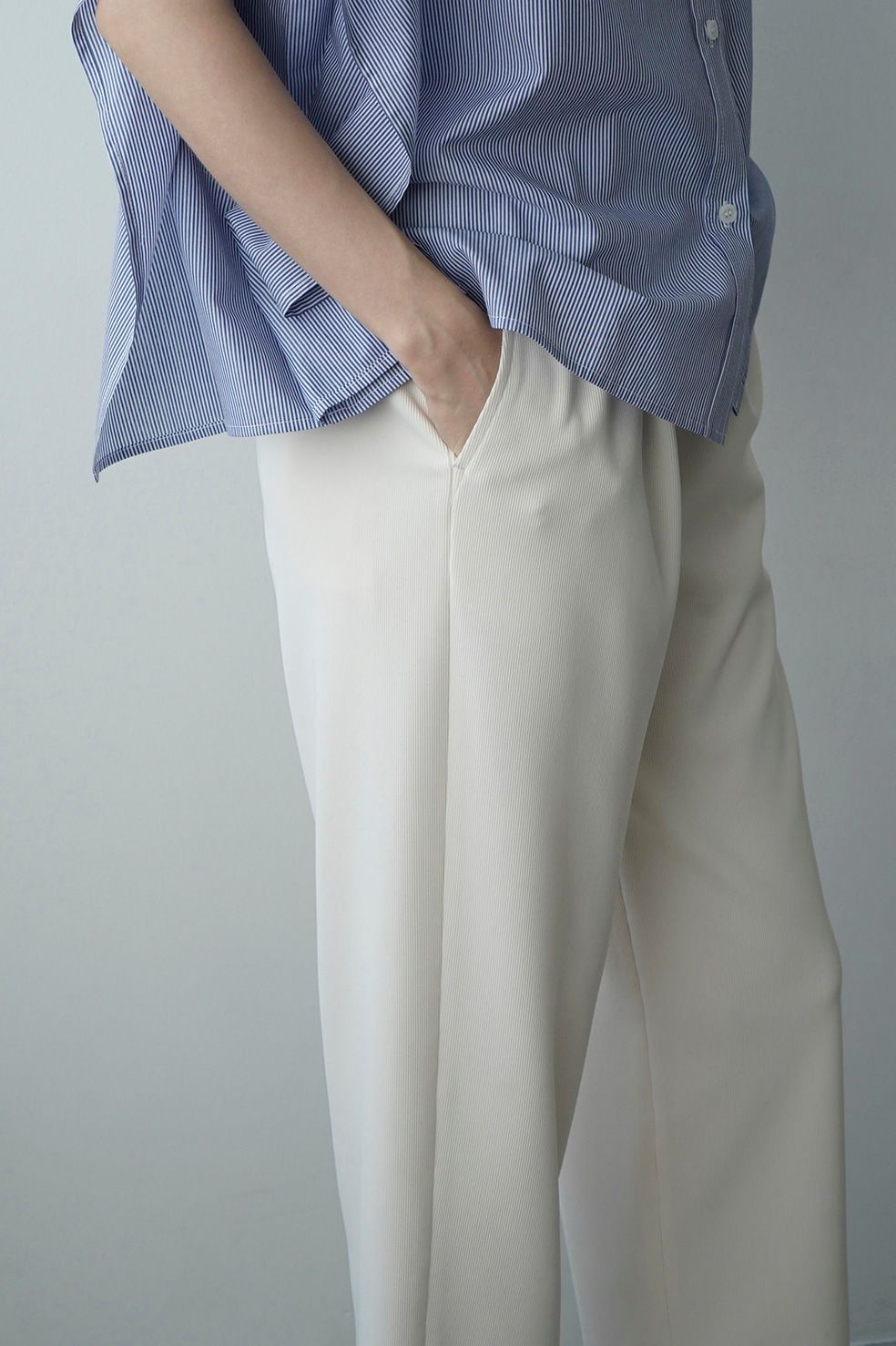 リブ ストライプ タックパンツ  - RIB STRIPE TUCK PANTS - WHITE